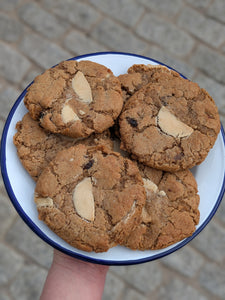 Fig, oat & white chocolate sourdough cookie
