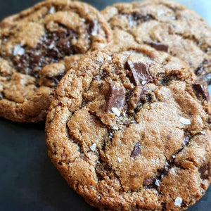 Chocolate chunk rye sourdough cookie - Heyl Bakery